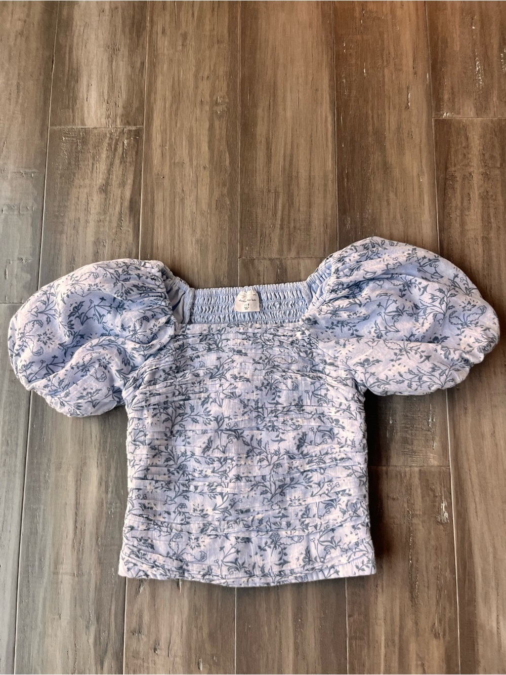 abercrombie kids Baby Blue Puff-Sleeve Floral Top